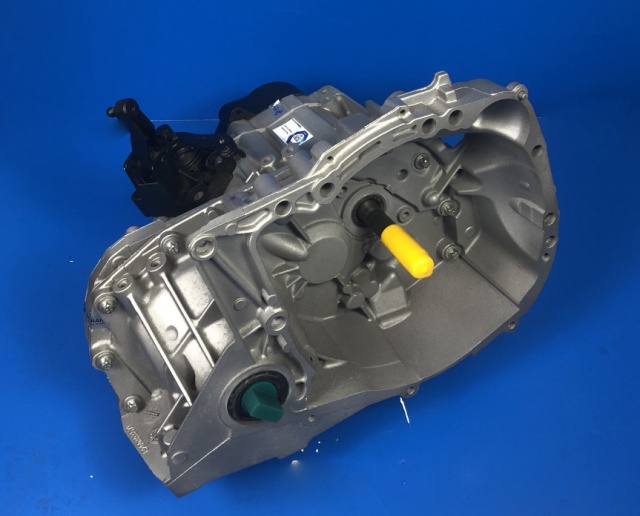 Skrzynia biegów Renault CLIO III 1.2 16V 75KM - Symbol:JH3176