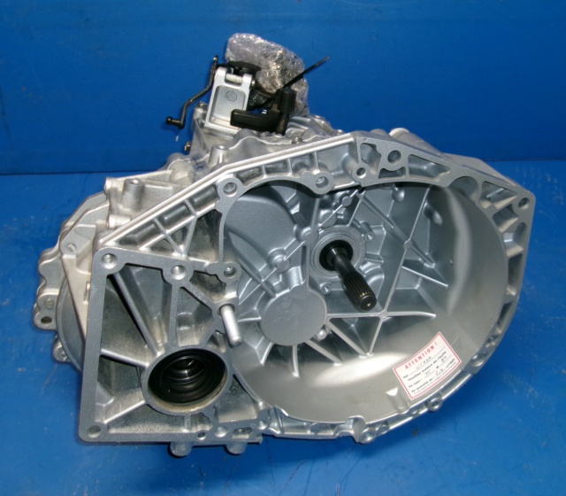 Schaltgetriebe Ford FOCUS 2.5D Kennbuchstaben: 666R-7002-AG