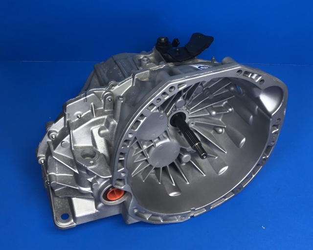 Schaltgetriebe Renault Megane II 2.0 DCi - 6-Gang - Kennbuchstaben:PK4001