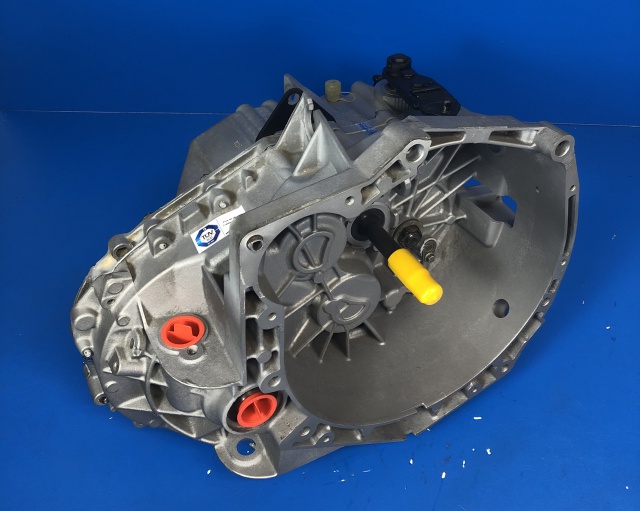Renault Master 2.8 dTi gearbox – 5-speed – part number: PF1013