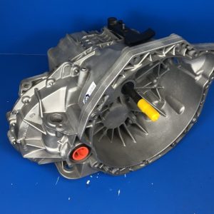 Skrzynia biegów Nissan Interstar 2.5 dCi - (1998-2011) - 6-Biegów - symbol:PK6S19