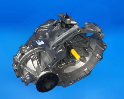 Repair of the automatic gearbox on the Audi A8 Series 3 – 2.0 TFSI Hybrid 16V Tiptronic 211CV – 8-speed – (2009–2014) - Image 6