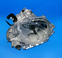 Repair of the automatic gearbox on the Audi A8 Series 3 – 3.0 TFSI V6 Quattro 24V Tiptronic 333CV – 8-speed – (2009–2014) - Image 3