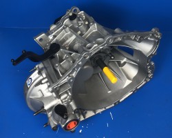 Repair of the automatic gearbox on an Audi A8 Series 2 – 3.2 FSI V6 Multitronic 260CV – (2003–2007) - Image 5