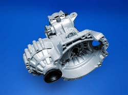 Repair of the automatic gearbox on a BMW 7 Series F01 Saloon – 3.0 Diesel BP 24V DPF Steptronic6 211CV – 730d – (2008–2012) - Image 5